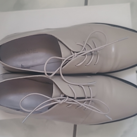 Designers shoes ๐ ๐ ๐ ๐ - Picture 4 of 8